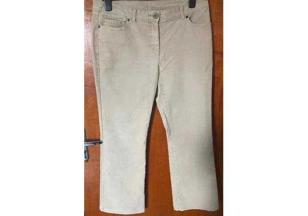 Calças jeans femininas tam 44