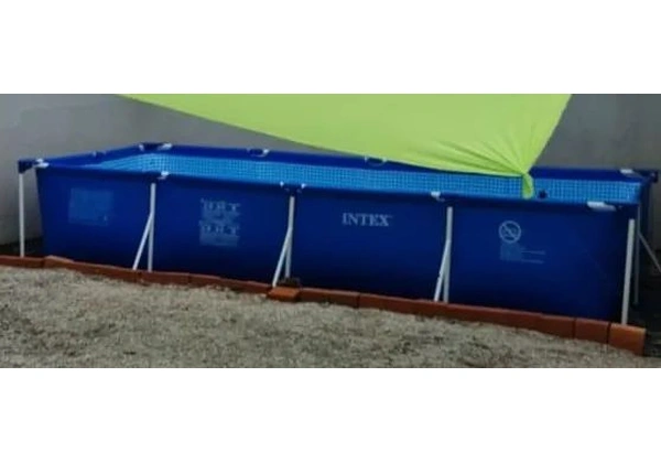 Piscina Estrutural Retangular 7127l Filtro Capa Intex Cor 220v