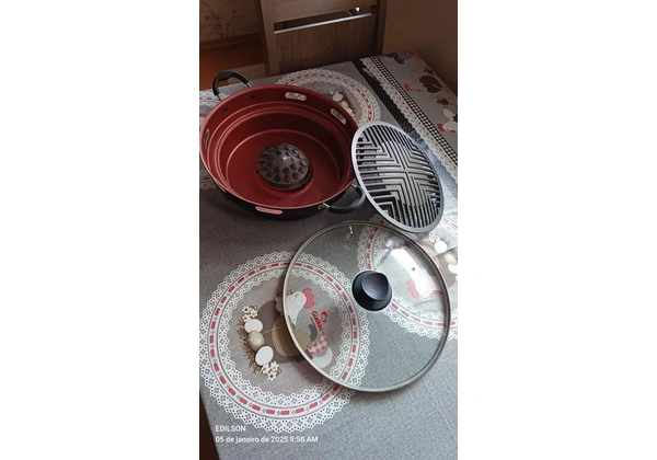Vendo essa panela para assar carne no fogão semi novo