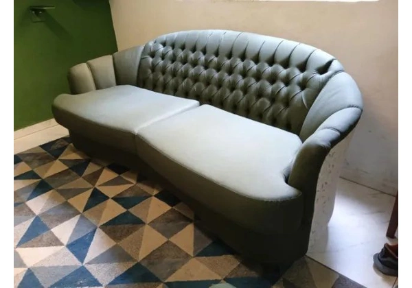 Sofá c/ 2 lugares chesterfield em Estofado / Tecido Verde 90 cm x 196 cm x 88 cm