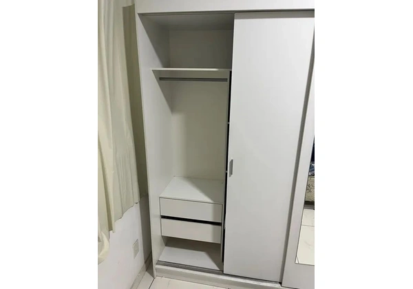 Guarda Roupa - Excelente estado