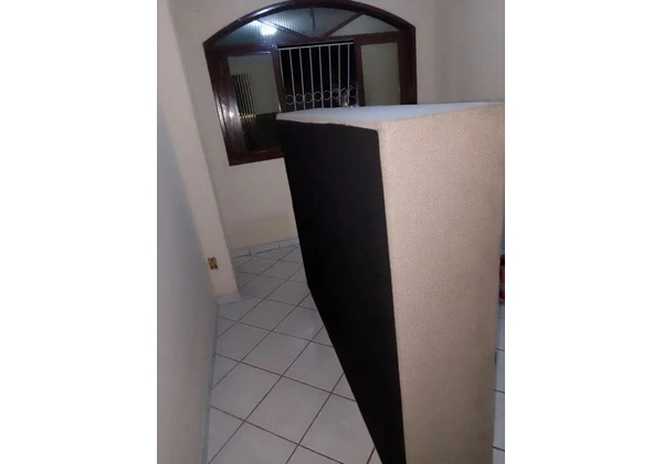 Vendo box de cama .