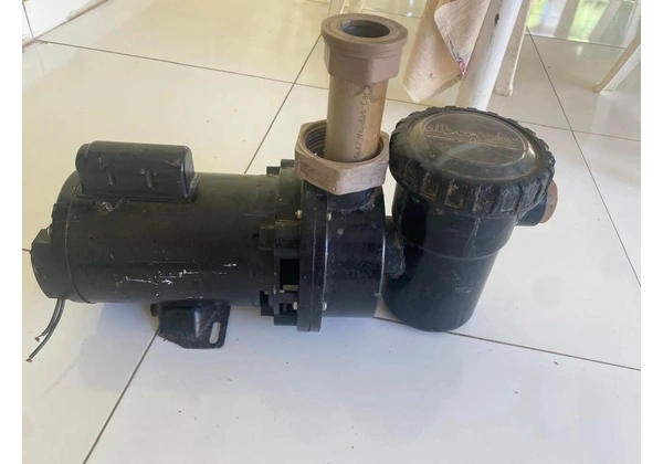 Filtro e bomba para Piscina Albacete de Alta Vazão