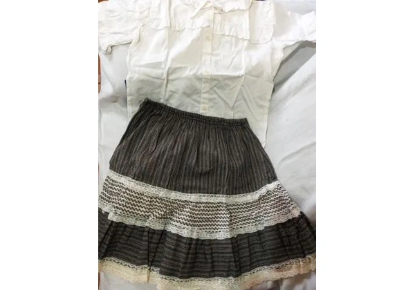 Kit Menina moça: saia, calça, conjunto Blusa e Saia! Vintage!!