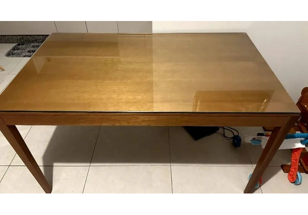 Mesa de Jantar Tok&Stok 135 cm x 80 cm