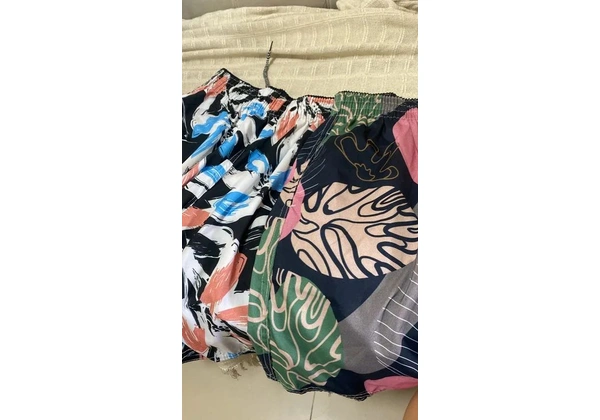 Short Tactel com elastano R$ 10, 00