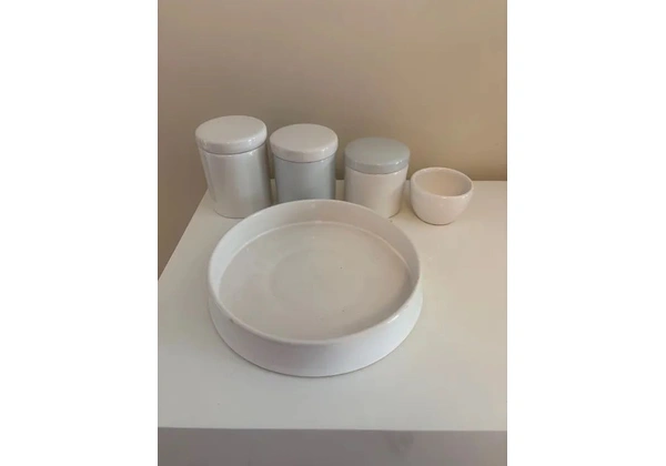 Kit higiene bebê cerâmica branco