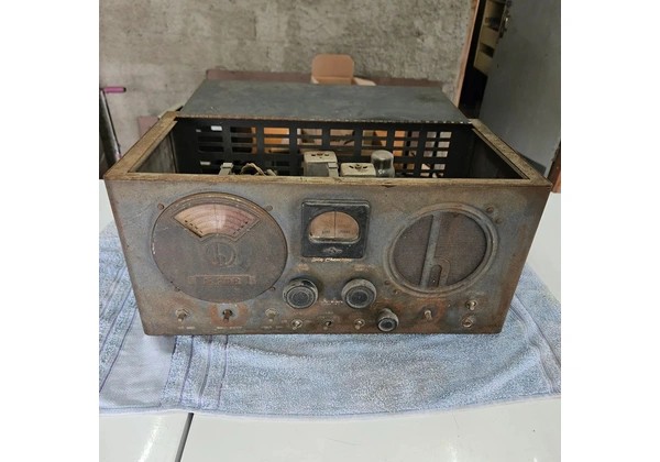 Radio antigo Raridade