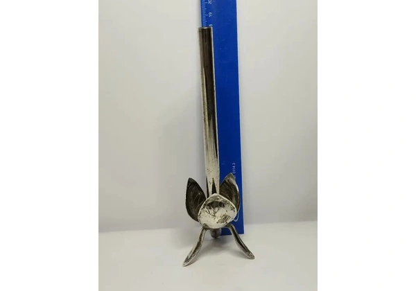 Vaso Solitário para Uma Flor Antigo Metal Prateado