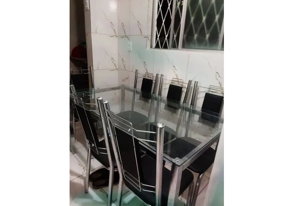 Mesa de vidro c/ 06 cadeiras