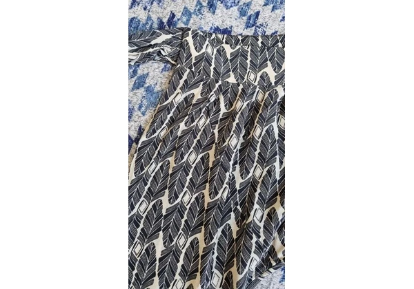 calça 100% seda, nova, animale, p