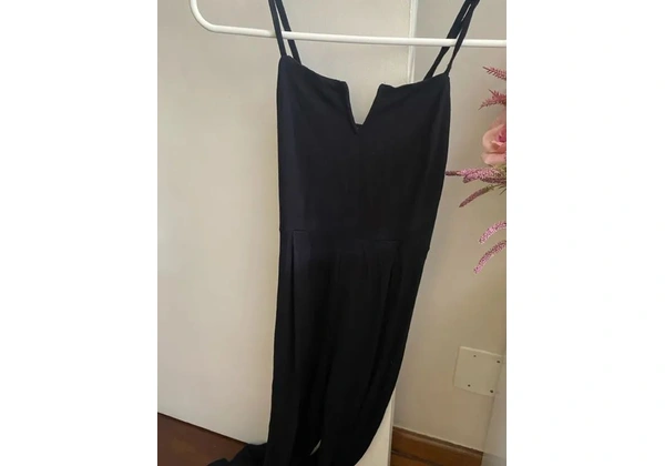 Macacão preto aquamar tamanho M