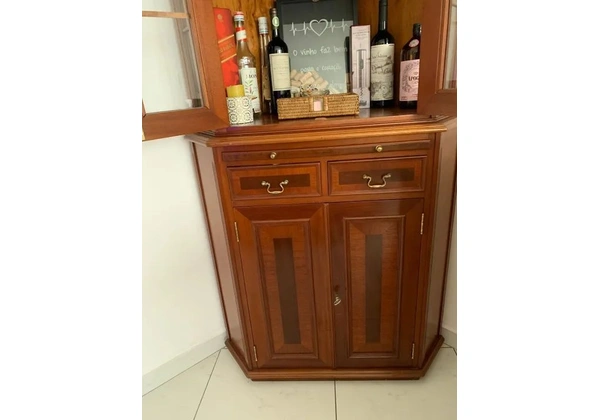 LINDA CRISTALEIRA para o canto de sua casa