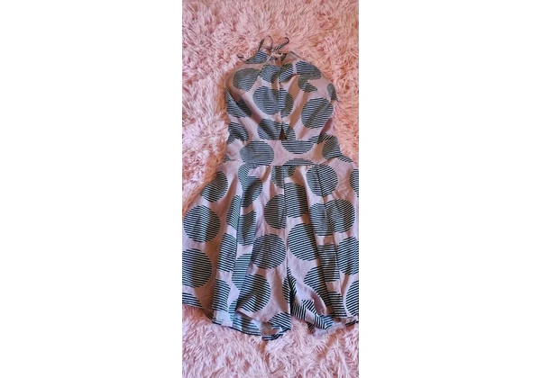 Várias roupa preço bom