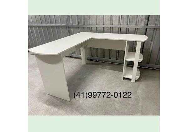 Mesa de Estudos/ Escrivaninha em L