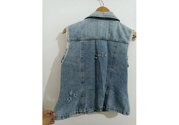 colete feminino jeans da Jéssica