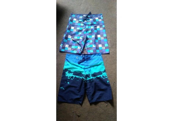 DUAS BERMUDAS NR12 E14