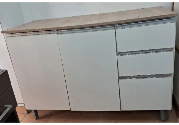 Balcão/ Armário de Cozinha
