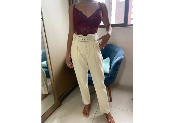 Calça nova