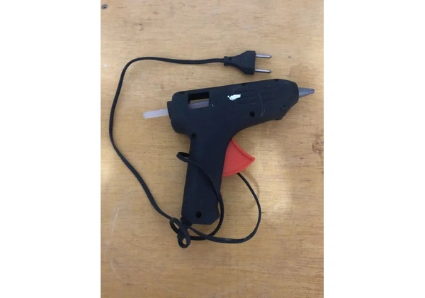 Pistola cola quente