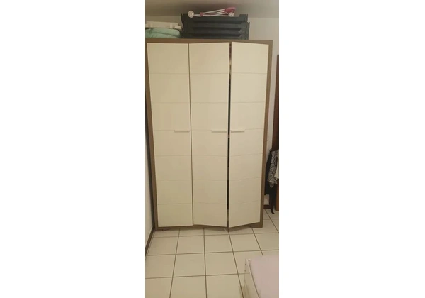 Guarda Roupas 3 Portas