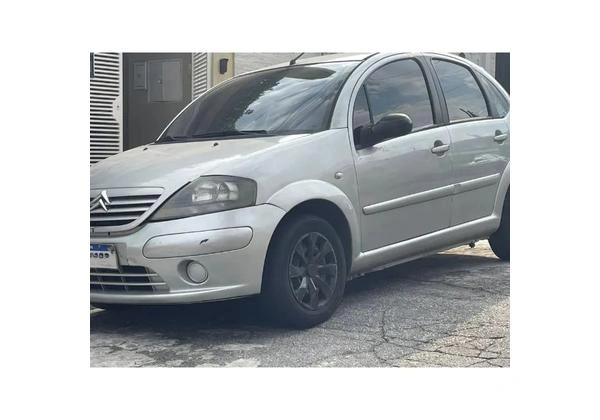 Citroën C3 GLX 1.4 Flex - 2007/2008 - Revisão Completa e em Perfeito Estado!