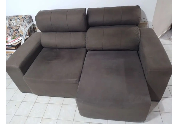 Sofá retrátil e reclinável 2 lugares