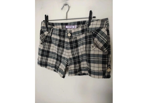 MOONCITY shorts Tam GG( 42) 40, 00<br>ALTURA 34CM<br>CINTURA 44CM