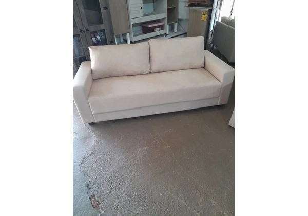 SOFÁ ALTO PADRÃO, LEIAM: