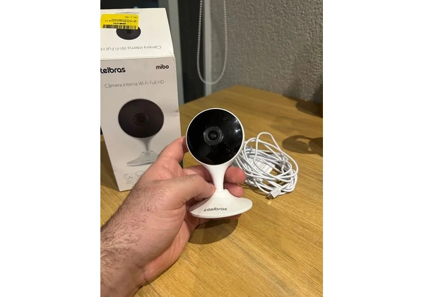 CÂMERA INTERNA INTELBRAS IM3 WI-FI FULL HD
