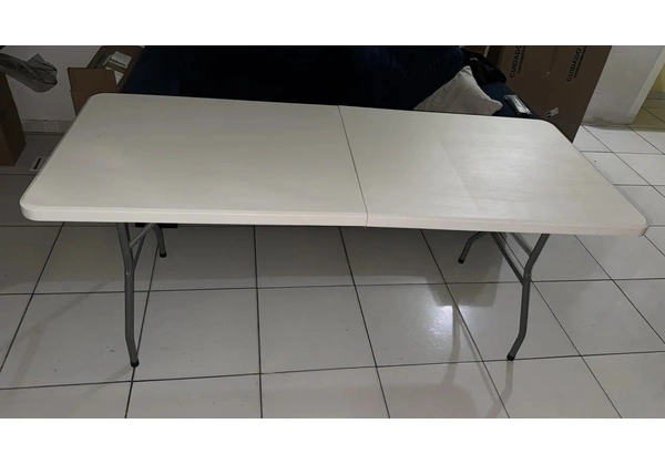 Mesa Dobrável Tipo Maleta Prática e Durável 180X60Cm Branca
