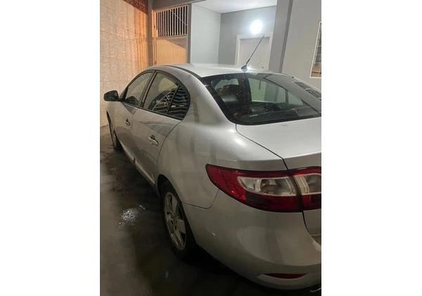 Fluence 2013 automático leia o anúncio