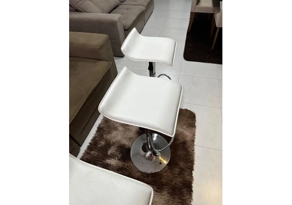 Kit 4 Cadeiras Rotatórias Estilo Banco de Bar