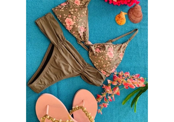 Vendo Estoque moda Praia Bíquinis, Maiôs, Saídas - Novo/perfeito estado P ao GG e infantil