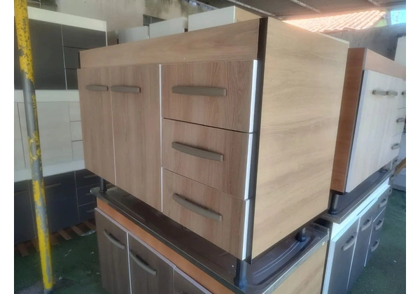 Balcão de pia novo