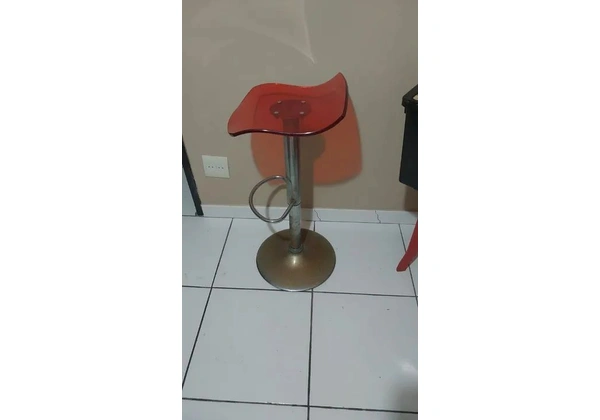 Banqueta em aço inox