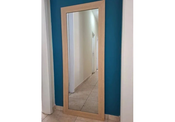 Espelho Decorativo Com Moldura Retangular