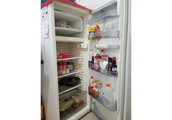 Geladeira Consul urgente