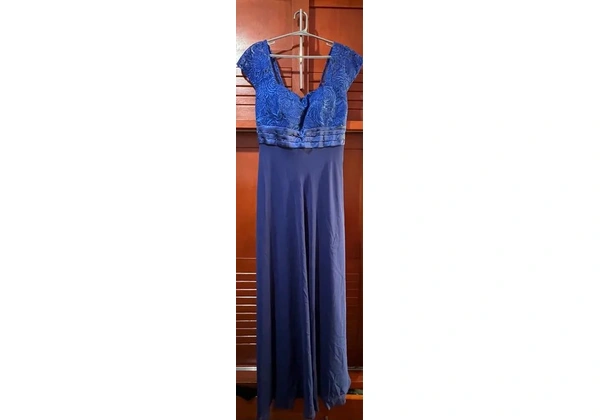 Vestido de festa azul marinho - longo