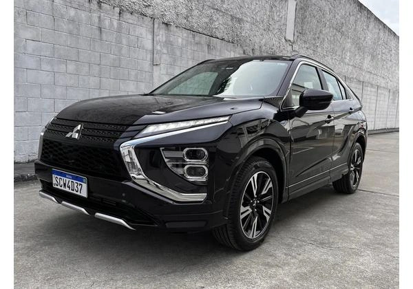 ECLIPSE CROSS HPE S AWC 2024 - 11.000KMS - GARANTIA DE FÁBRICA