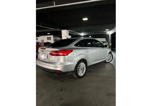 Focus Titanium Sedan
