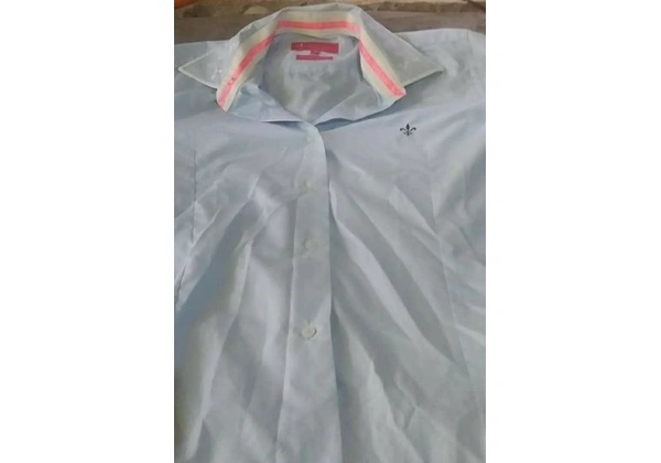 Camisa Dudalina tamanho 42