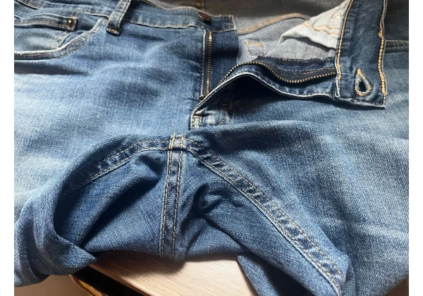 Calça Jeans Levi?s Original modelo 512 - tamanho 46