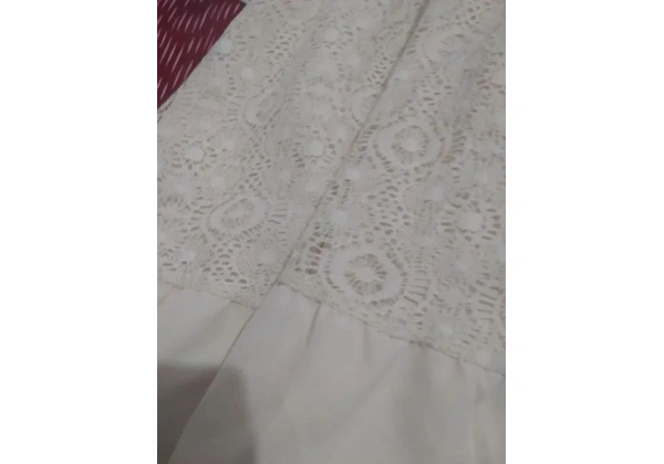 VESTIDO RENDADO NOVO