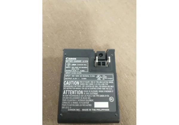 Carregador de Bateria Canon em Plástico Preto 3 cm x 9 cm x 7 cm