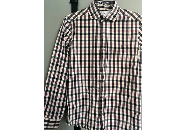 Camisa Social SergioK - Tamanho P (serve M)