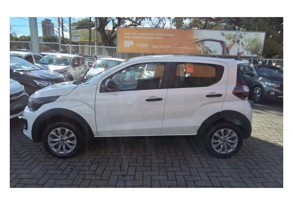 Fiat Mobi 2023 1.0 evo flex like. manual