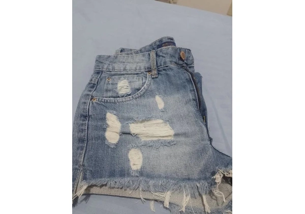 Short jeans tamanho 38