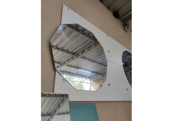 Espelho Decorativo Octógono - Moderno e Elegante