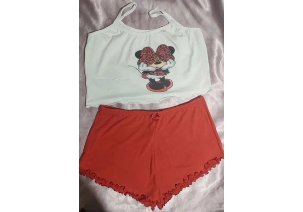 Conjunto de pijama Stitch - Tamanho M